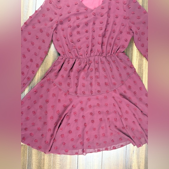 NWOT Midi Dress M Burgundy Long Sleeve Chiffon Elastic Waist Cute Guest Holiday - Picture 5 of 8